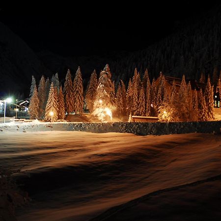 San Martin Holidays Home - Stay, Work & Fun Пон-Сен-Мартен Экстерьер фото