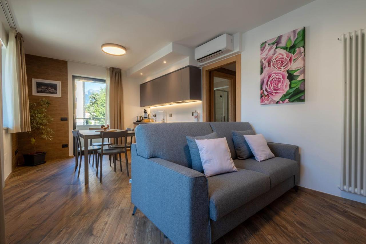 San Martin Holidays Home - Stay, Work & Fun Пон-Сен-Мартен Экстерьер фото