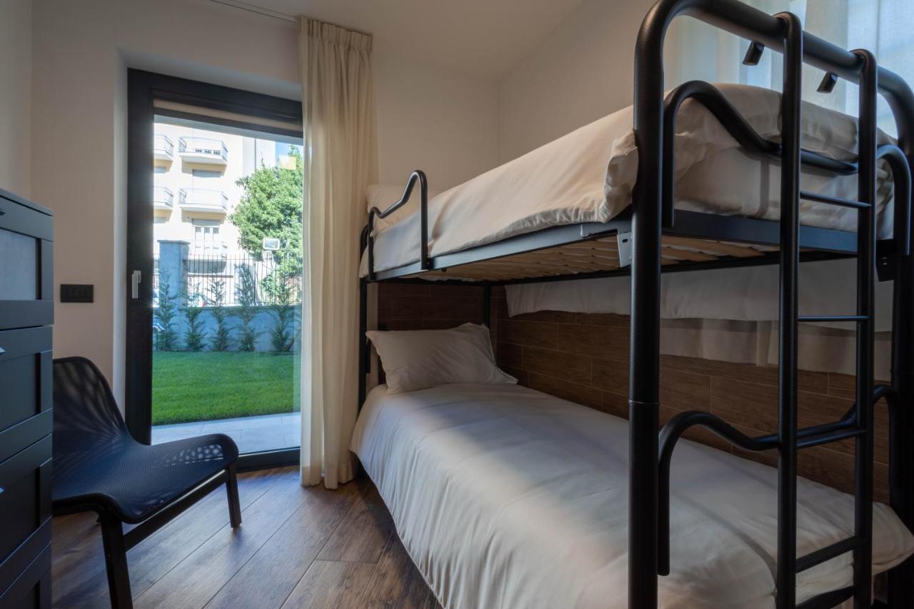 San Martin Holidays Home - Stay, Work & Fun Пон-Сен-Мартен Экстерьер фото
