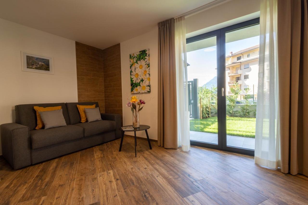 San Martin Holidays Home - Stay, Work & Fun Пон-Сен-Мартен Экстерьер фото